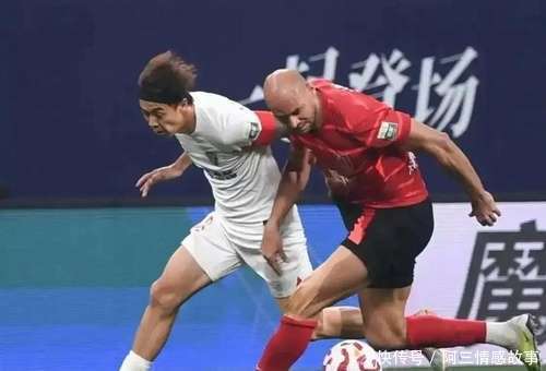 BRO碾压FLY，Canyon单局斩获MVP强强对话成都决赛之夜，成为赛场最大亮点