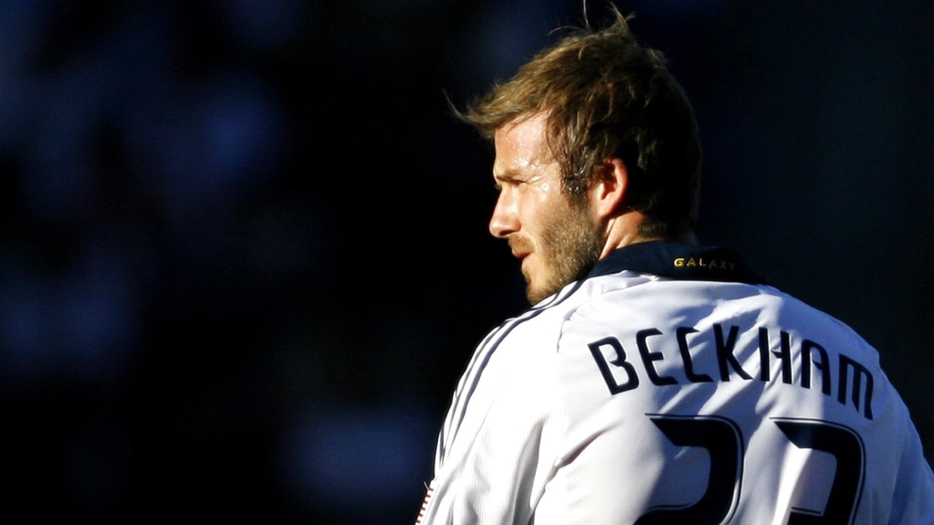 开云APP-跨域辉煌，热火碾压湖人展团队伟力，爱德华兹预演2026世界杯个人英雄主义