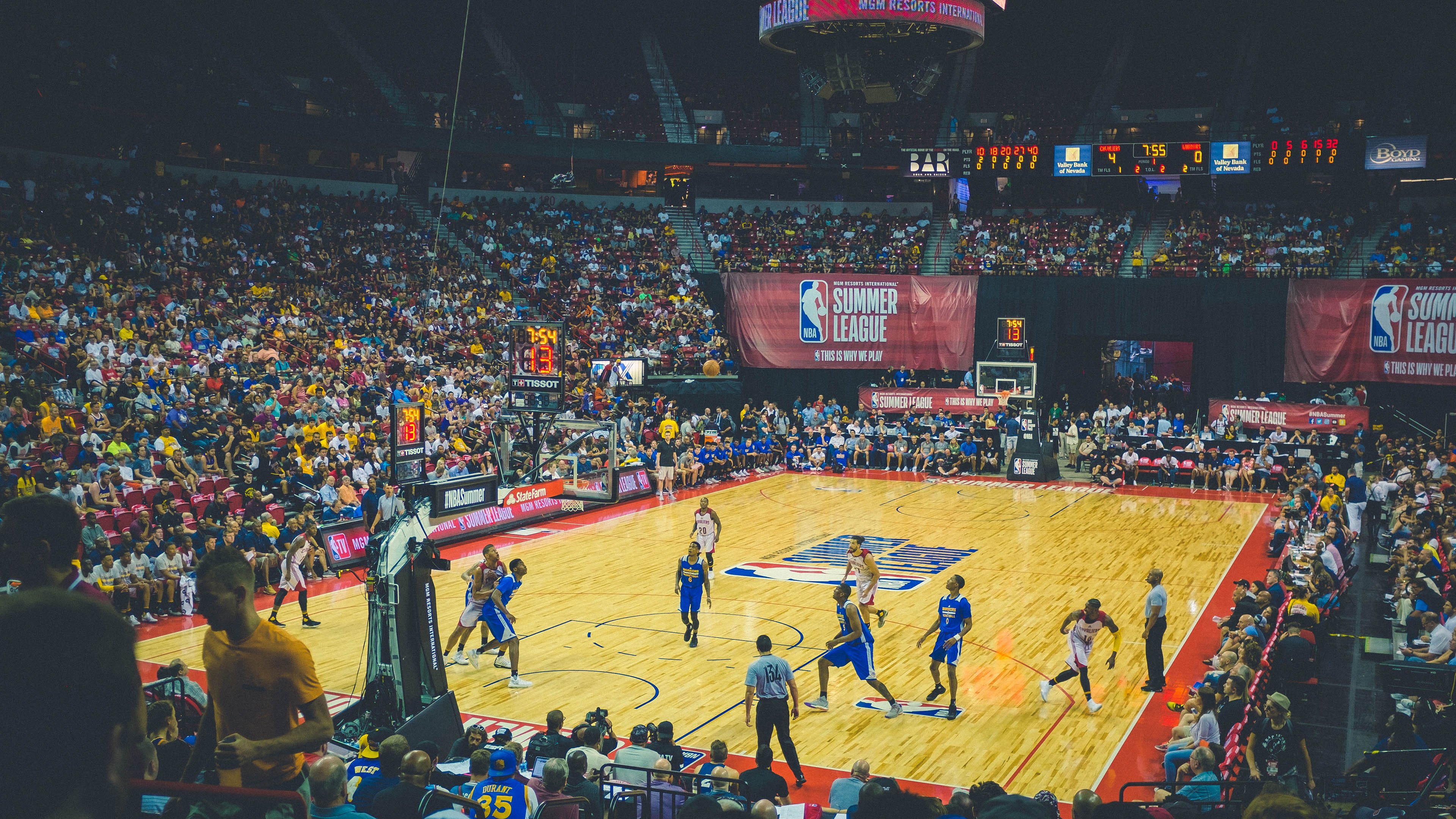 当F1撞上NBA，莫兰特用赛道级突破打爆防线的夜晚，我们看到了什么？